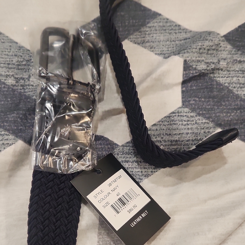 Men's Navy Leather Belt